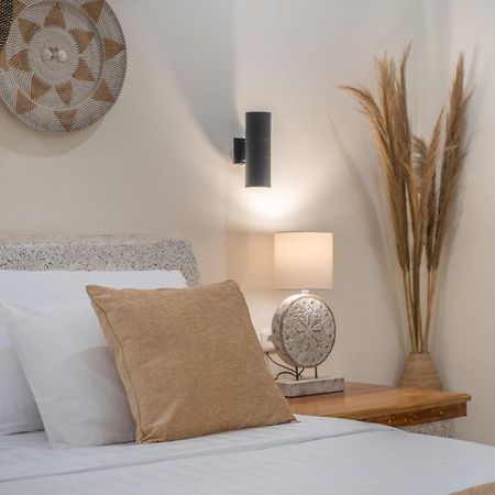 Tanis Village - Luxury Villas Гили-Эйр Экстерьер фото