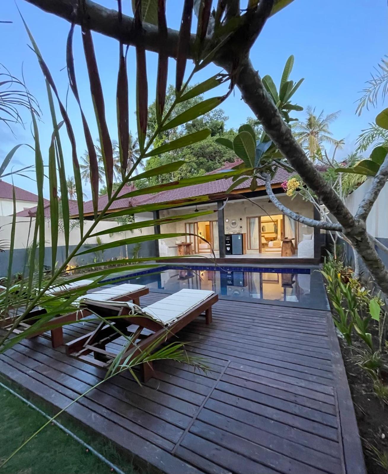Tanis Village - Luxury Villas Гили-Эйр Экстерьер фото