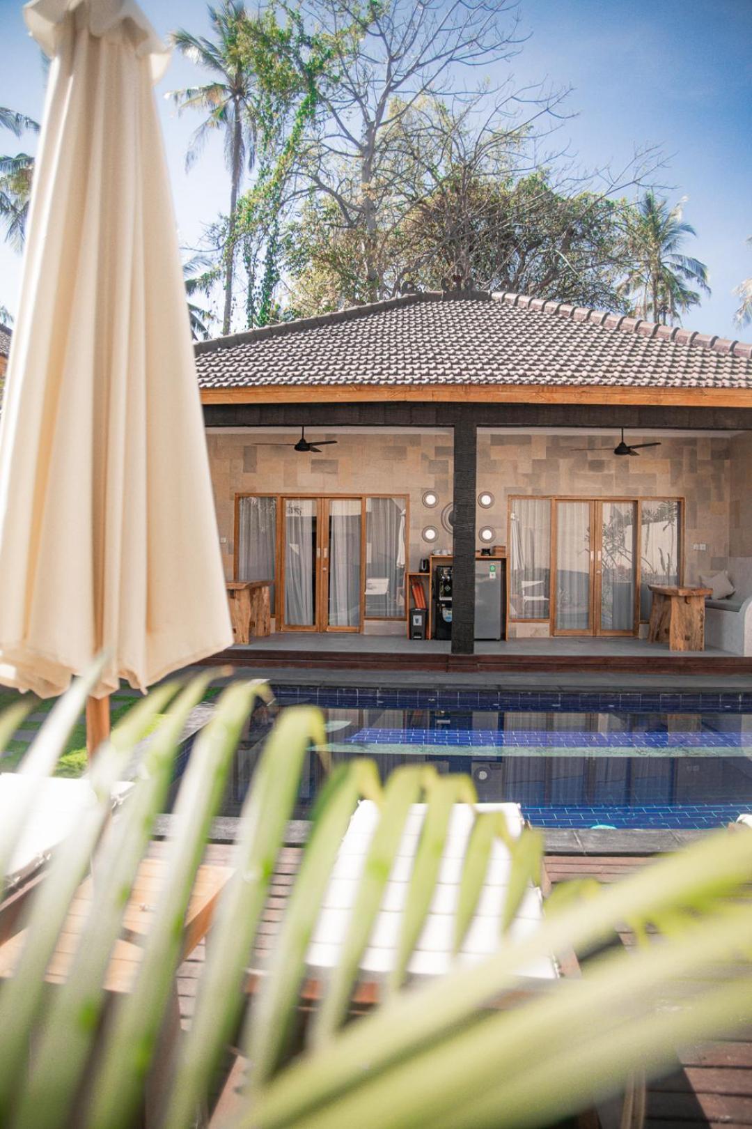 Tanis Village - Luxury Villas Гили-Эйр Экстерьер фото